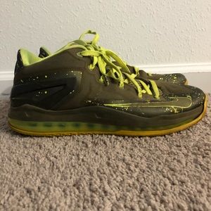 Size 11.5 Lebron lows